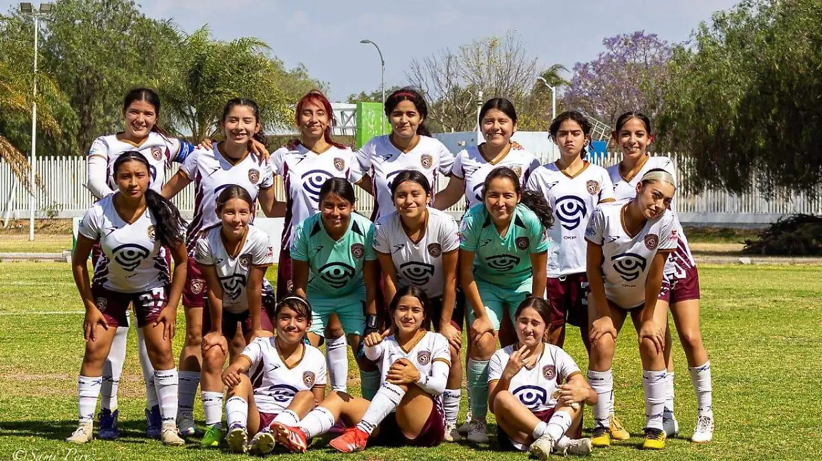 CAJETERASCELAYA1-Cortesia-@CajeterasCelaya