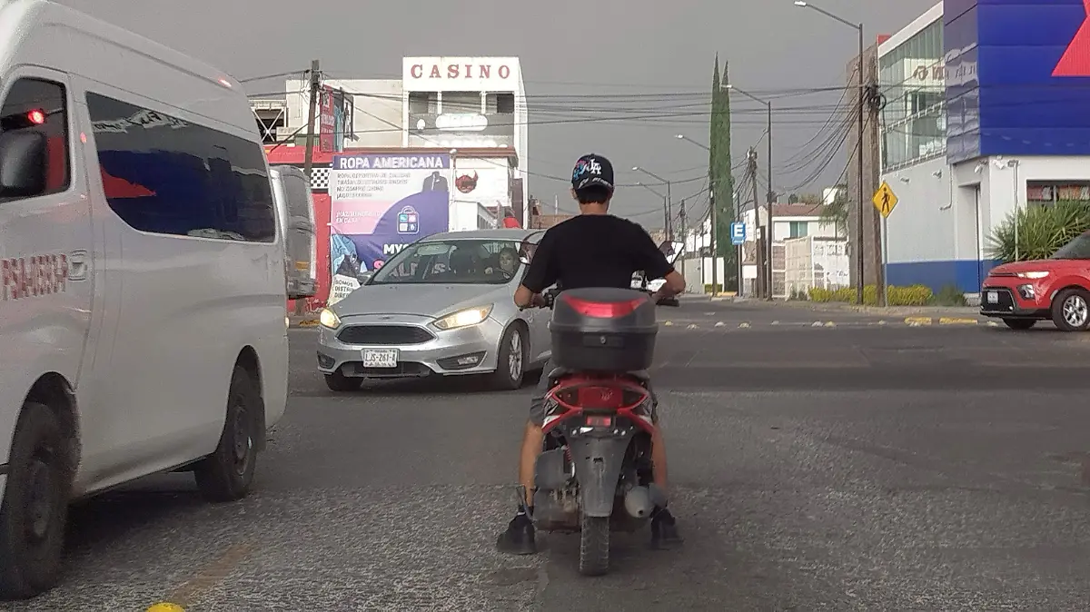 Motociclistas-circulan-sin-registro