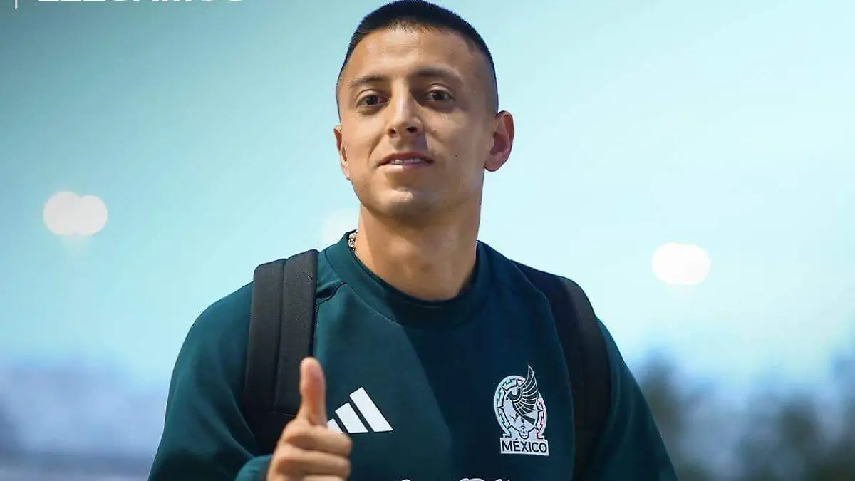 ROBERTOALVARADO1-Cortesia-@SelecciónMexicana