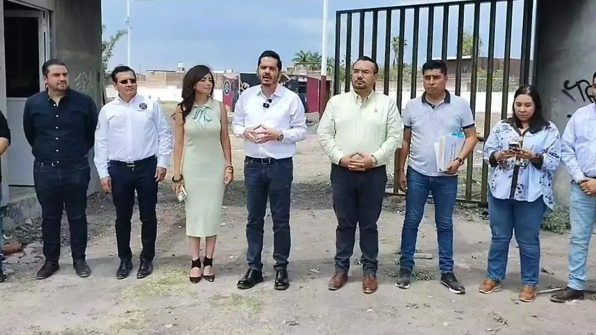 corralón  (1)