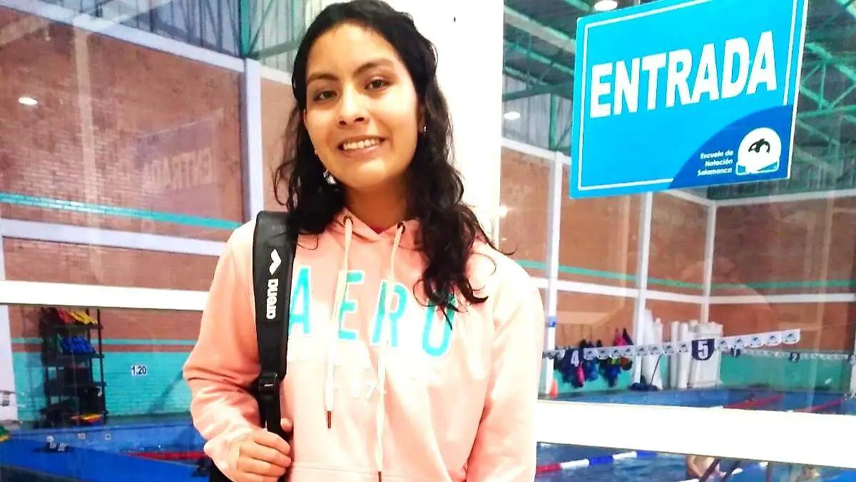 ANDREAXIMENAPEREZNATACION1-MiguelManjarrez-SoldeSalamanca