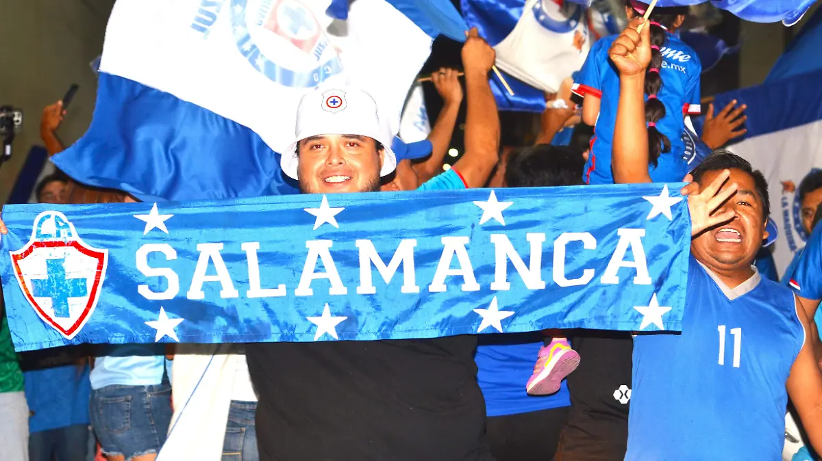 CELEBRACIONAZUL1-MiguelManjarrez-SoldeSalamanca