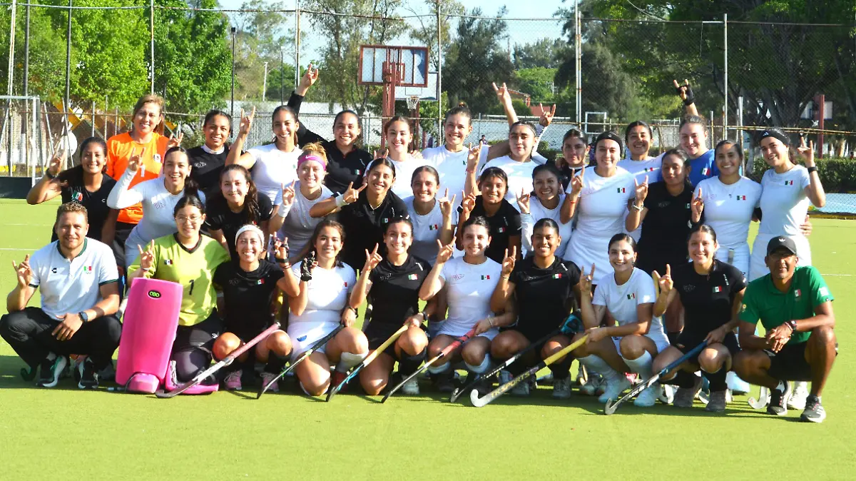 SALAMANCAHOCKEY1-MiguelManjarrez-SoldeSalamanca