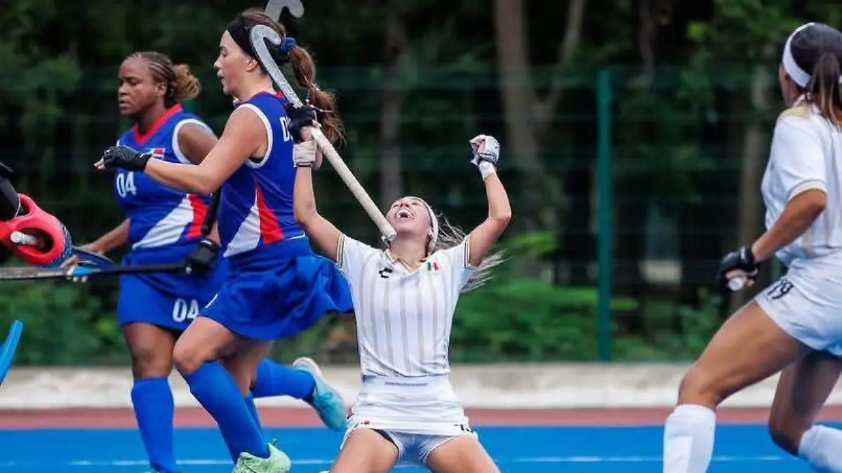 ARLETTEESTRAHOCKEY1-Cortesia-@PAHF