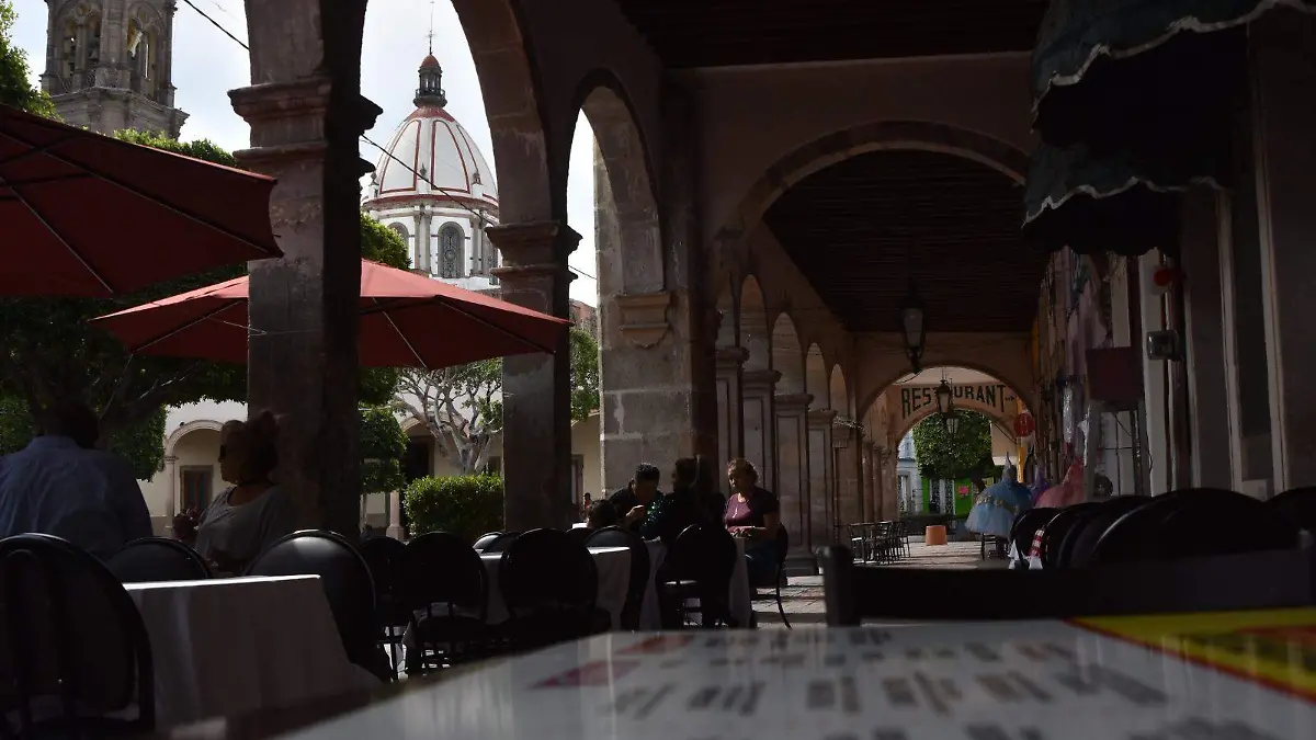Comerciales  (1)