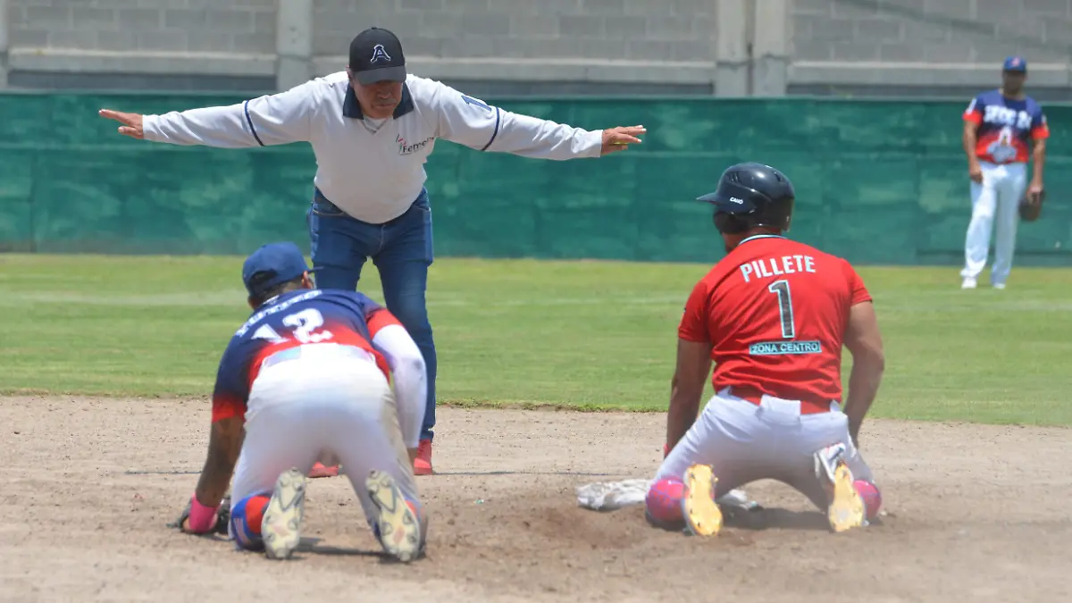 SOFTBOLTORONJA-MiguelManjarrez-SoldeSalamanca