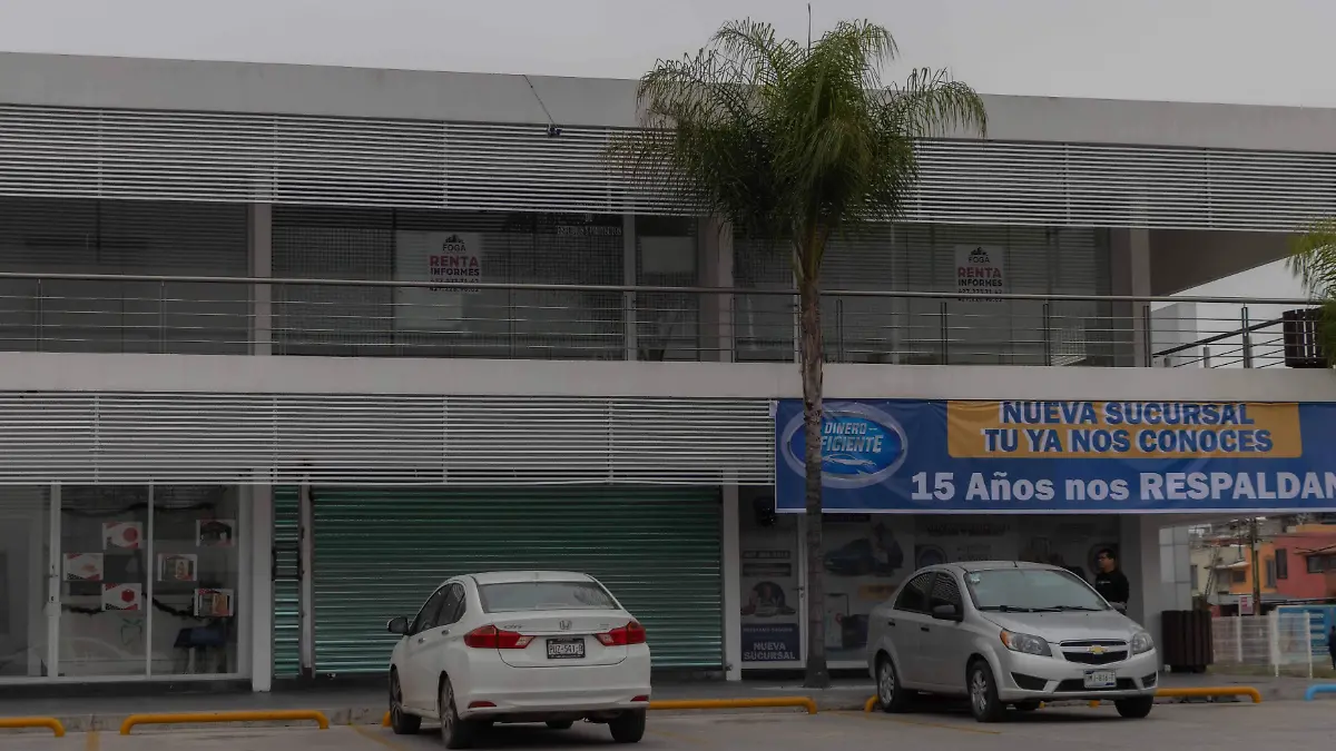 SJR Hay para varios
