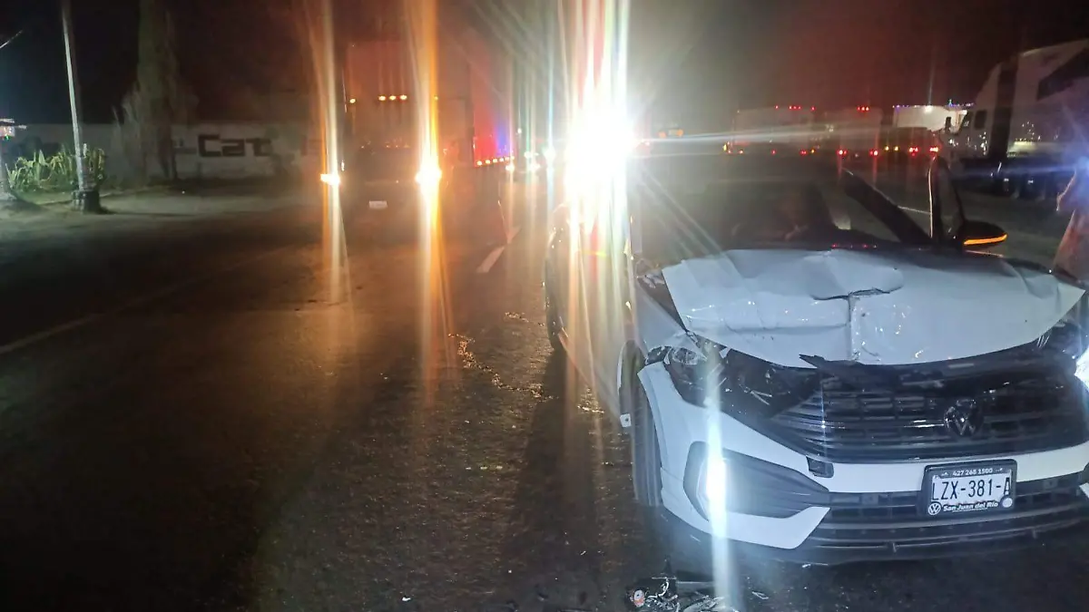 SJR POLI EL CARRO QUEDO DESTROZADO