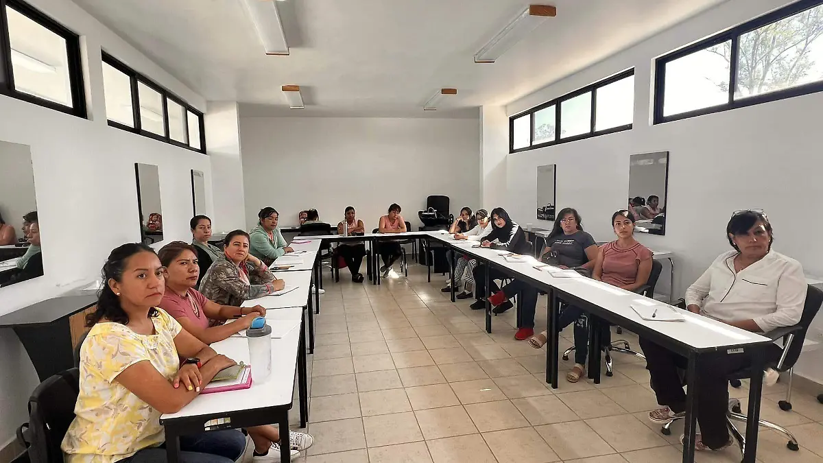 SJR_Ocupan instalaciones