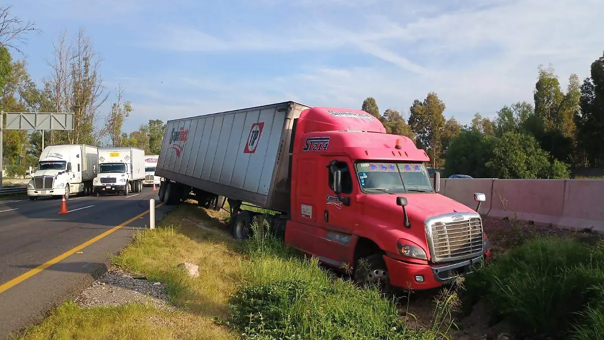 SJR POLI QUEDO EN EL CAMELON