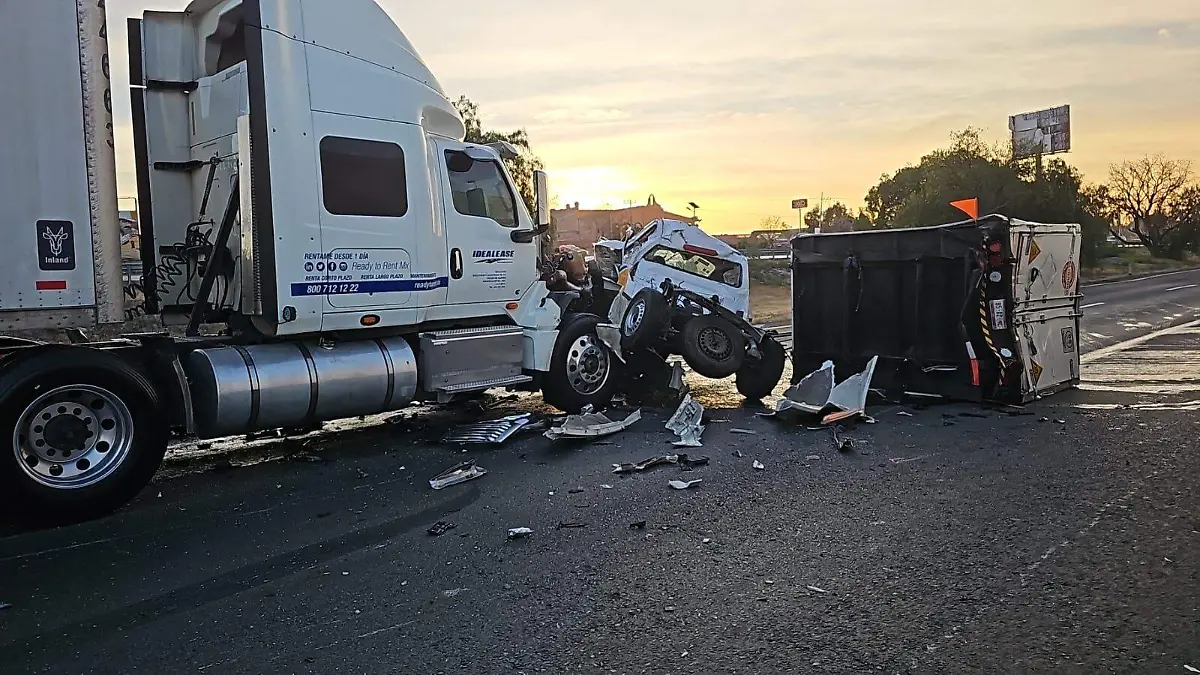 SJR POLI LO ARRASTRO VARIOS