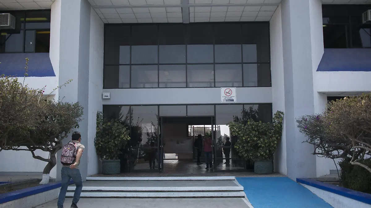 El curso forma parte dela actualización para el sector empresarial.