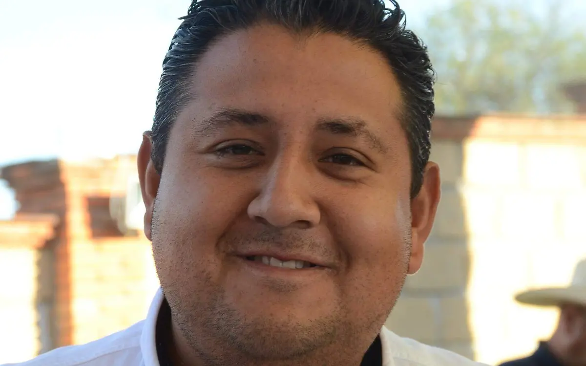 MANUEL