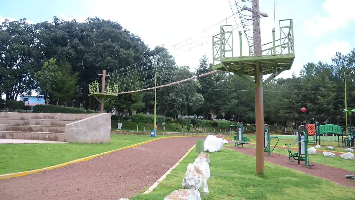 Decenas de familias arriban a este lugar los fines de semana.