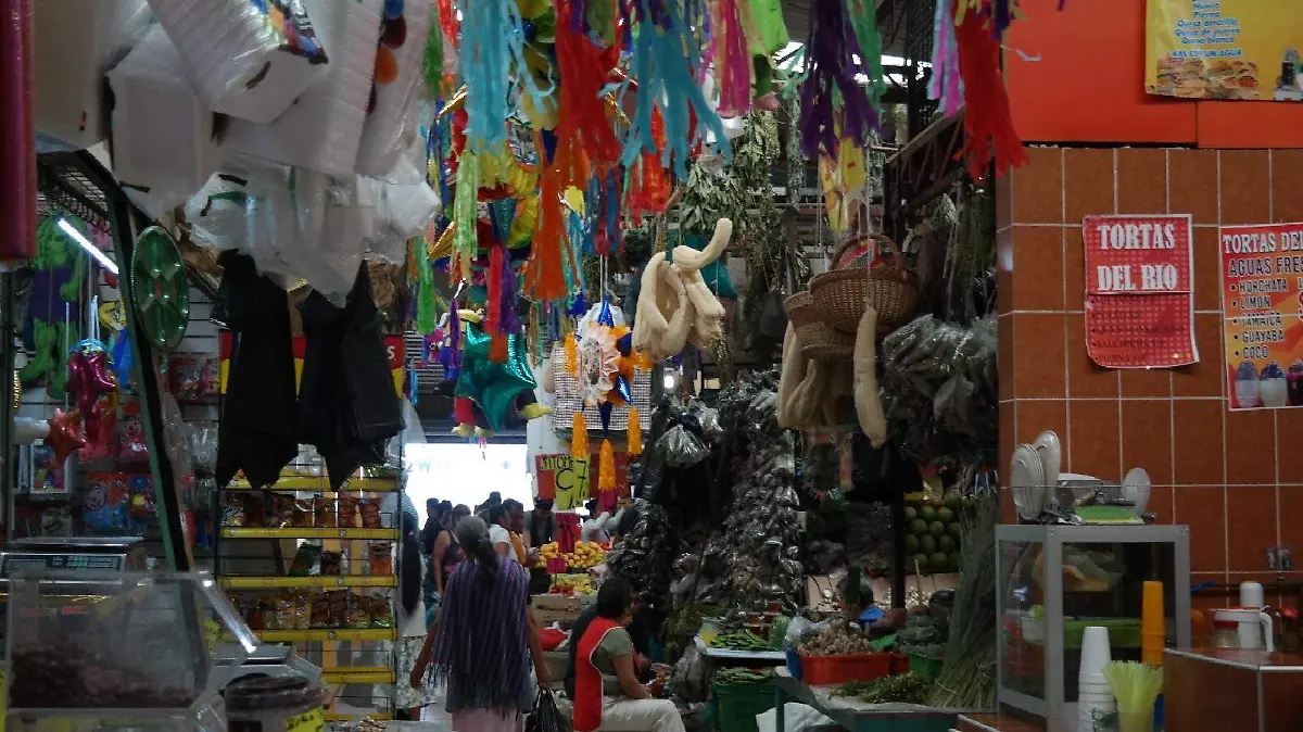 El 23 de mayo se celebrará el 55 aniversario del mercado Reforma, y se invitó a participar a la gente.