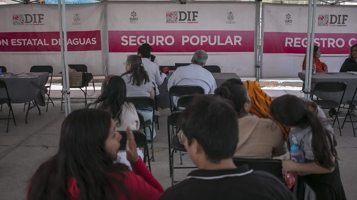 En San Pedro Ahuacatlán atendieron a más de 170 personas de la localidad y de Vistha.