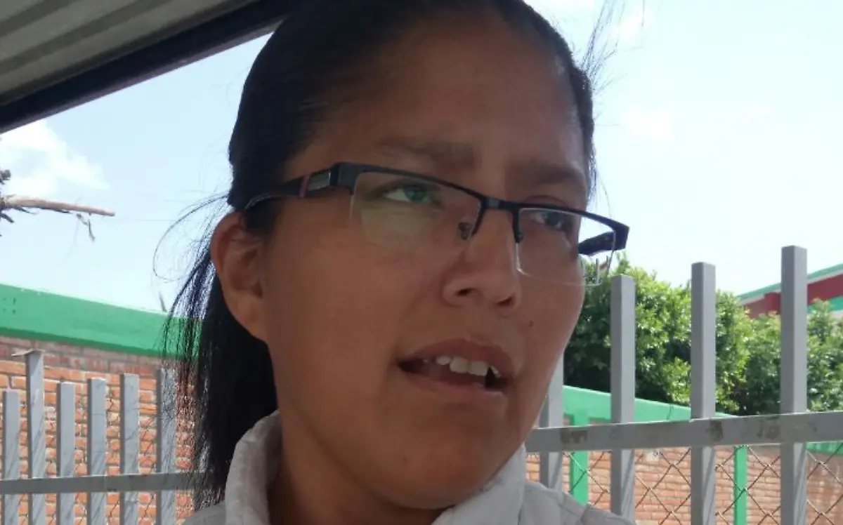 Paulina Méndez Ortega, presidenta del comité de padres de familia de la primaria “Alfonso Ballesteros Ríos”.