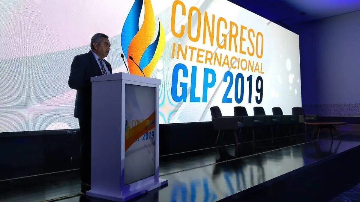 5db9ed74-5544-4a05-babe-0af45c0cef8c