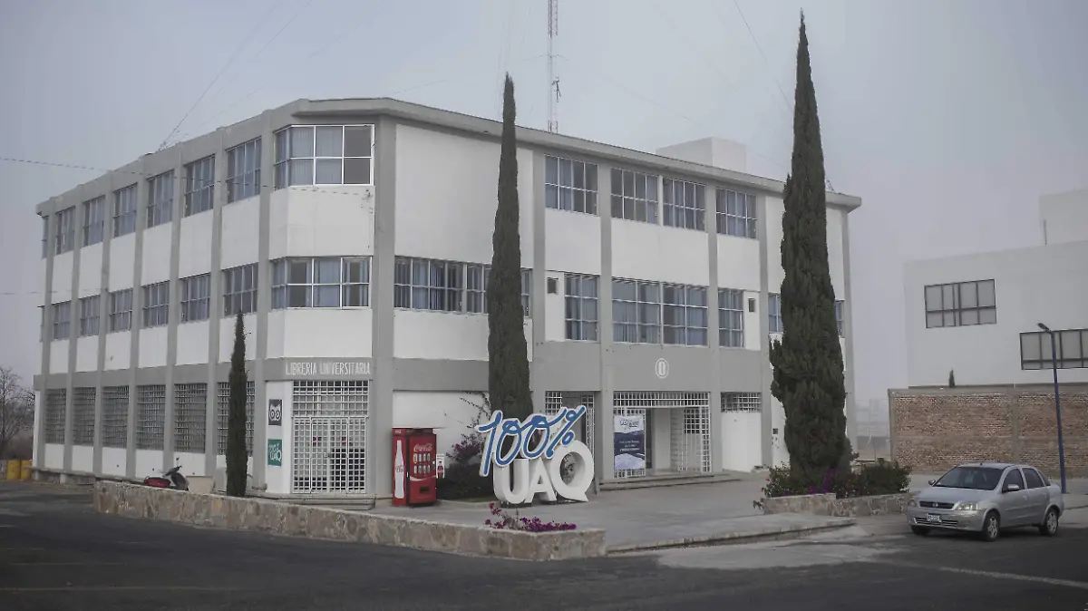 La escuela de Artes y Oficios arrancará actividades el 27 de enero en la UAQ, campus San Juan del Río.