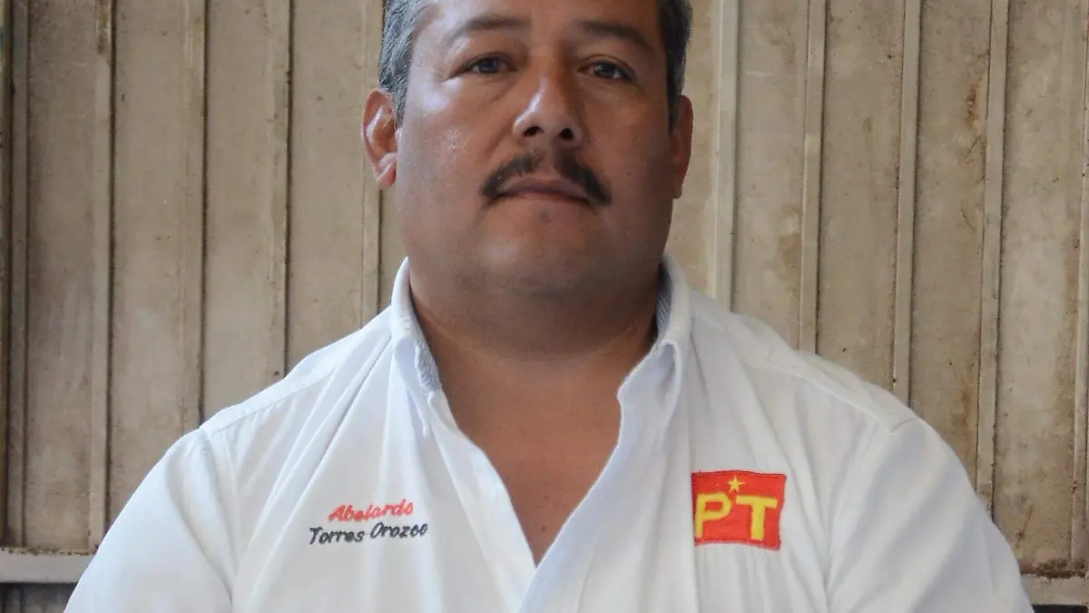 Abelardo Torres Orozco, candidato a la presidencia municipal de Pedro Escobedo por el Partido del Trabajo