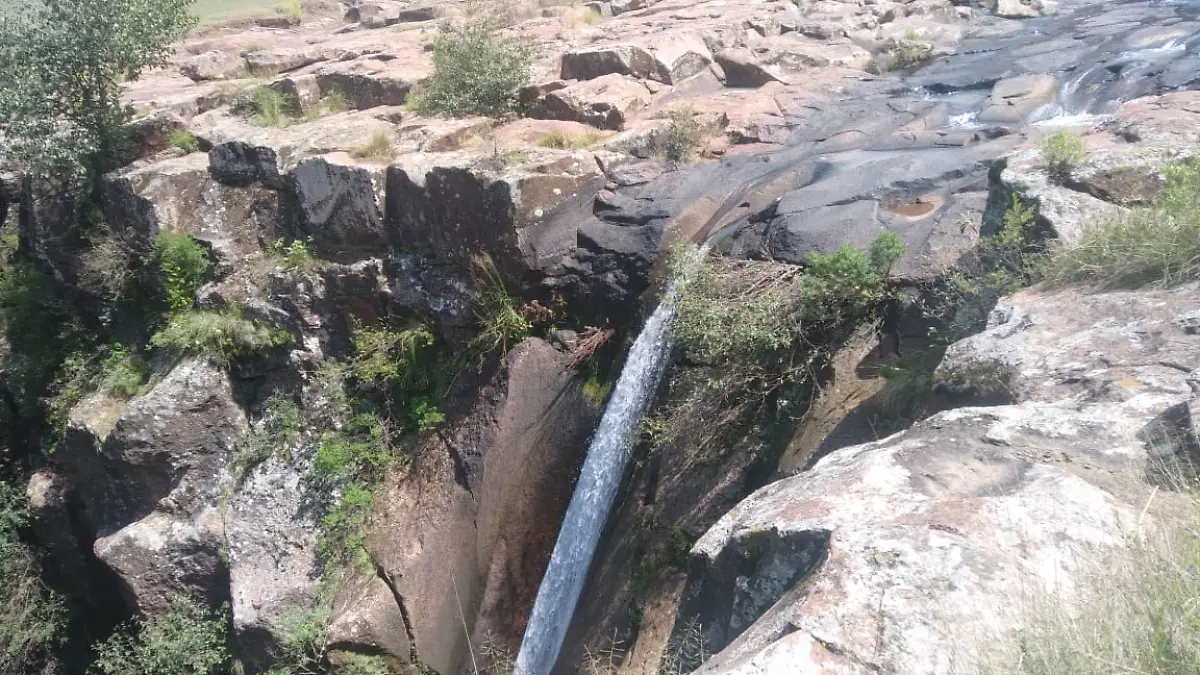 Las cascadas en La Piedad se sitúan a 20 minutos de la cabecera municipal de Amealco de Bonfil.