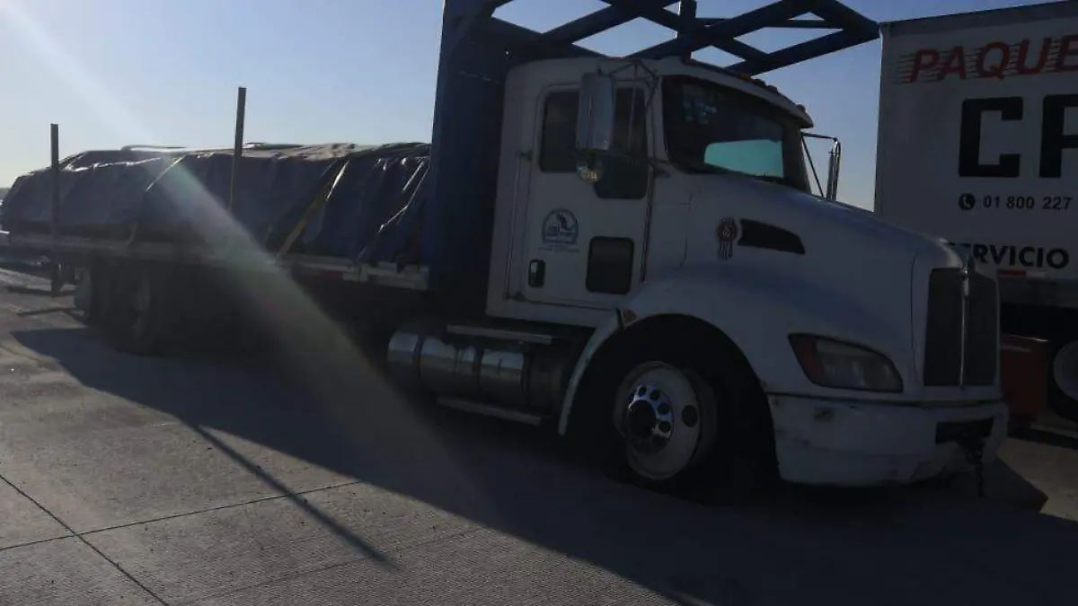 26 NOV QUEDP EMBANCADO TRAS