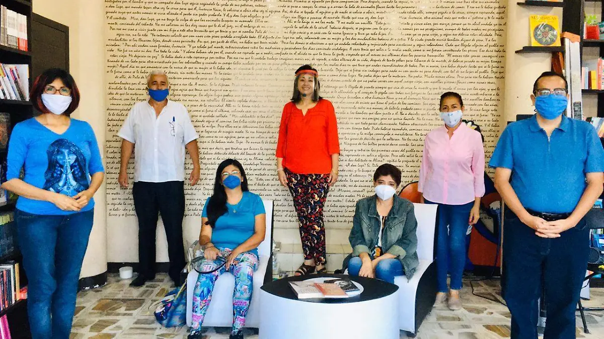 1.- Con la participación