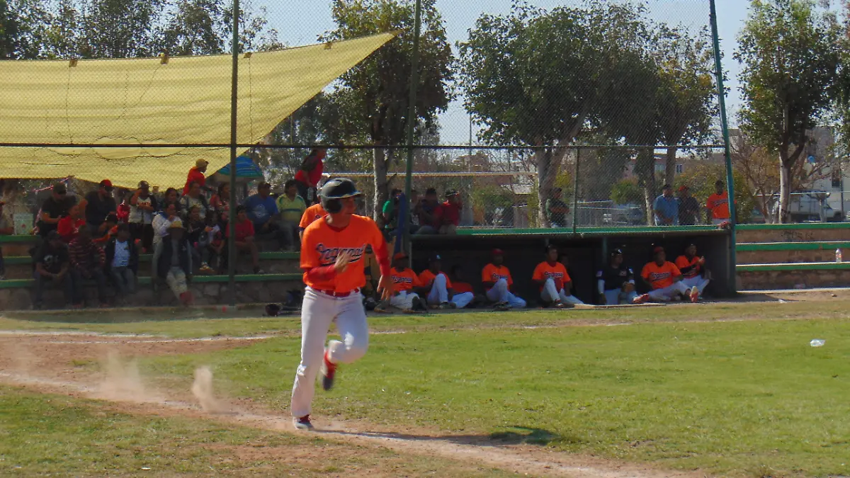 DEP31 En el equipo juega