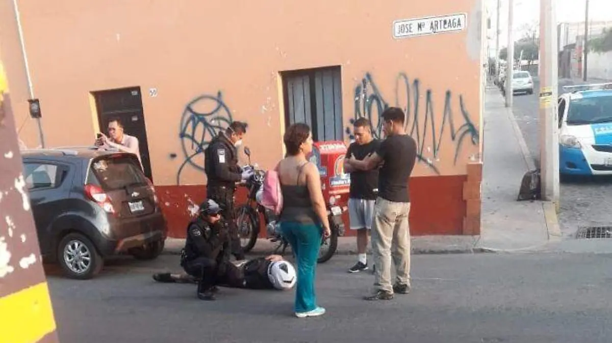 16 ABR EL JOVEN ACABO