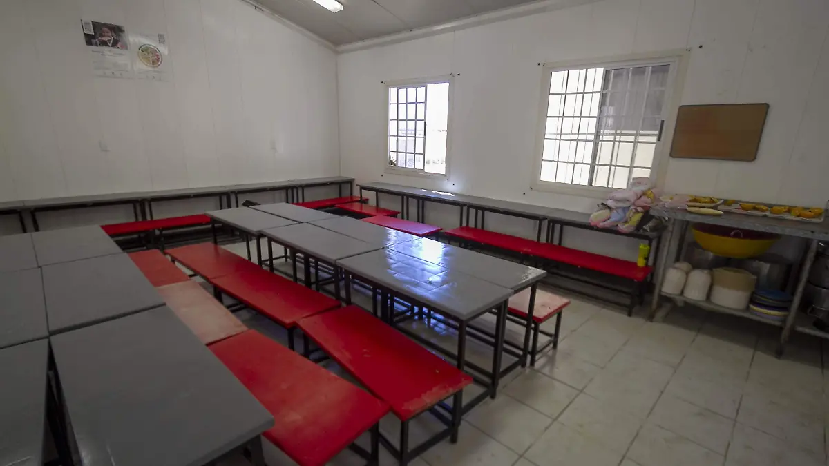 En escuelas de todo el estado existen mil 101 aulas cocina.  Foto César Ortiz  El Sol de San Juan del Río.