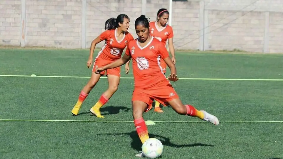 DEP 30 En su trayectoria Alma