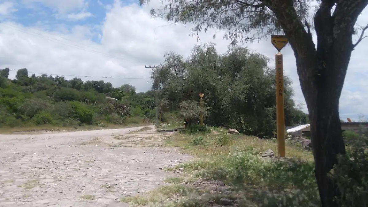 Piden a seguridad física de Pemex mantener presencia en la comunidad de El Rodeo.