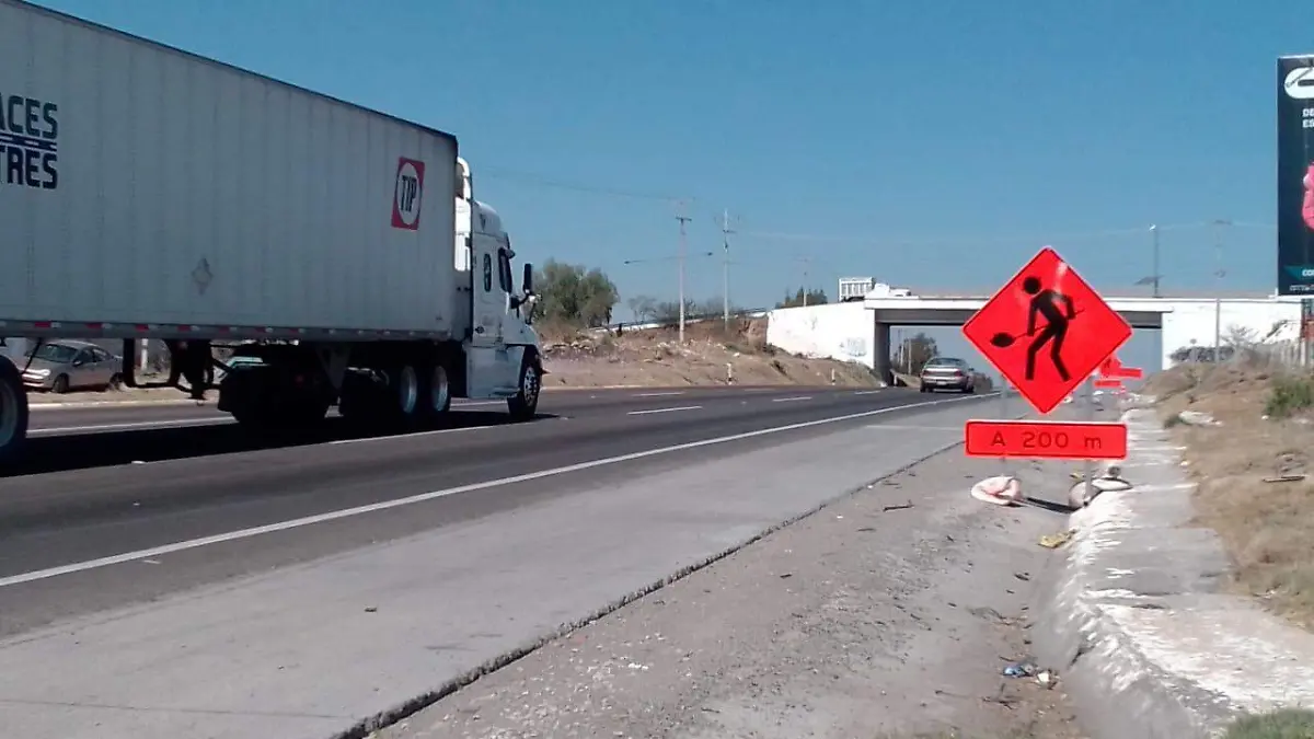 Los tramos  carreteros que registran obra permiten que haya robos y asaltos a los