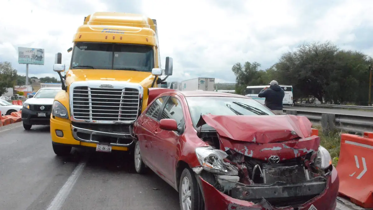 17 SEP APARATOSO CHOQUE