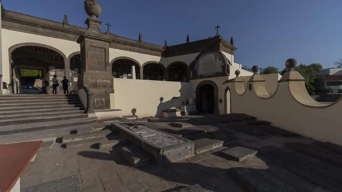 FOTO PRINCIPAL SJR El primer panteon de la ciudad