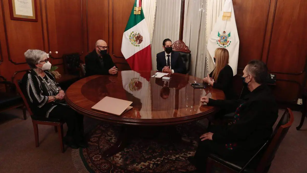 2. El Gobernador
