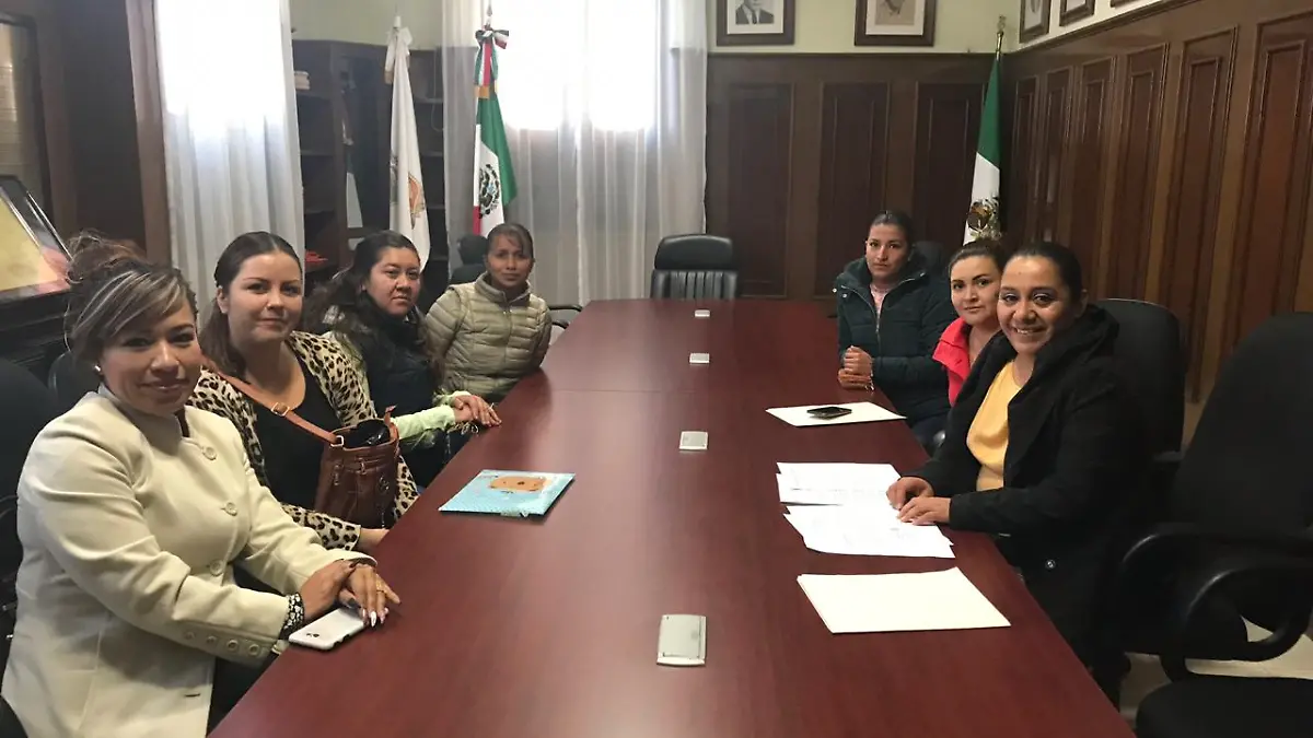 Conforman el Consejo Municipal de Participación Social de la Educación en Pedro Escobedo. Foto Especial