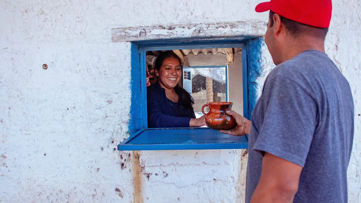 Atiende en la comunidad de La Torre, su negocio tiene m_s de 90 a_os.  Constanza Escamilla.