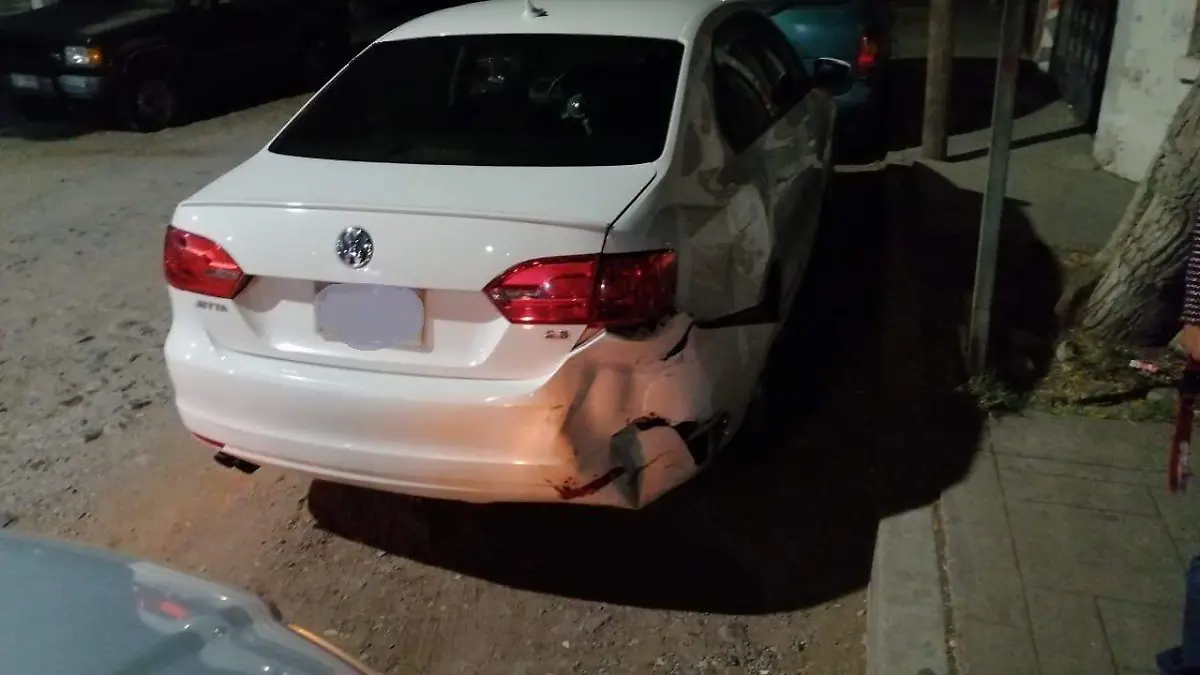 22 NOV AUTO CHOCARON EN