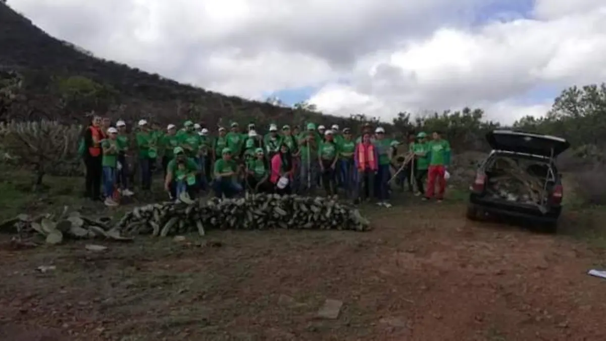 Club de Leones lleva trabajos en beneficio de San Juan del R_o.  Cortes_a Club de Leones SJR.