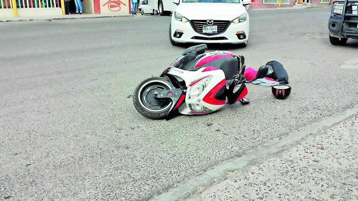 SJR POLI LA MOTO QUEDO_CMYK