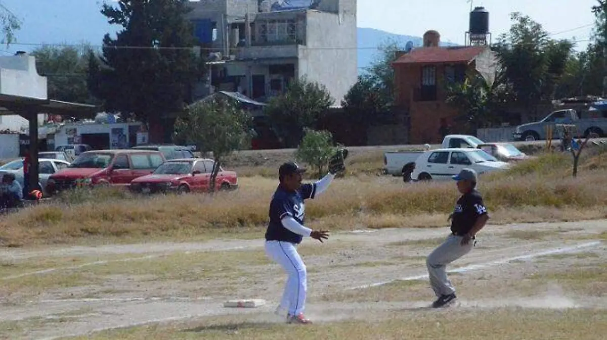 En estos municipios hay un gran gusto por el “rey de los deportes”. Foto Luis Luévanos.
