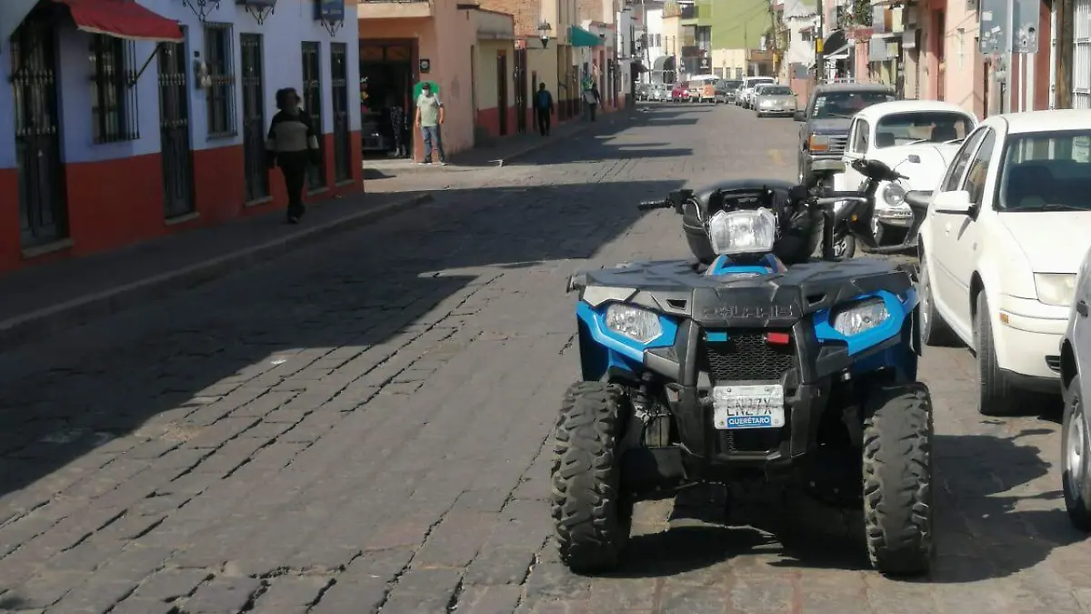 detenido en el centro