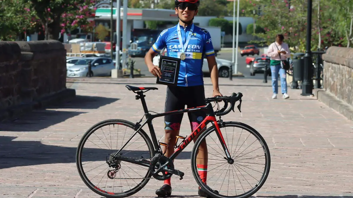 SJR ES UNA PERSONA DE RETOS 2