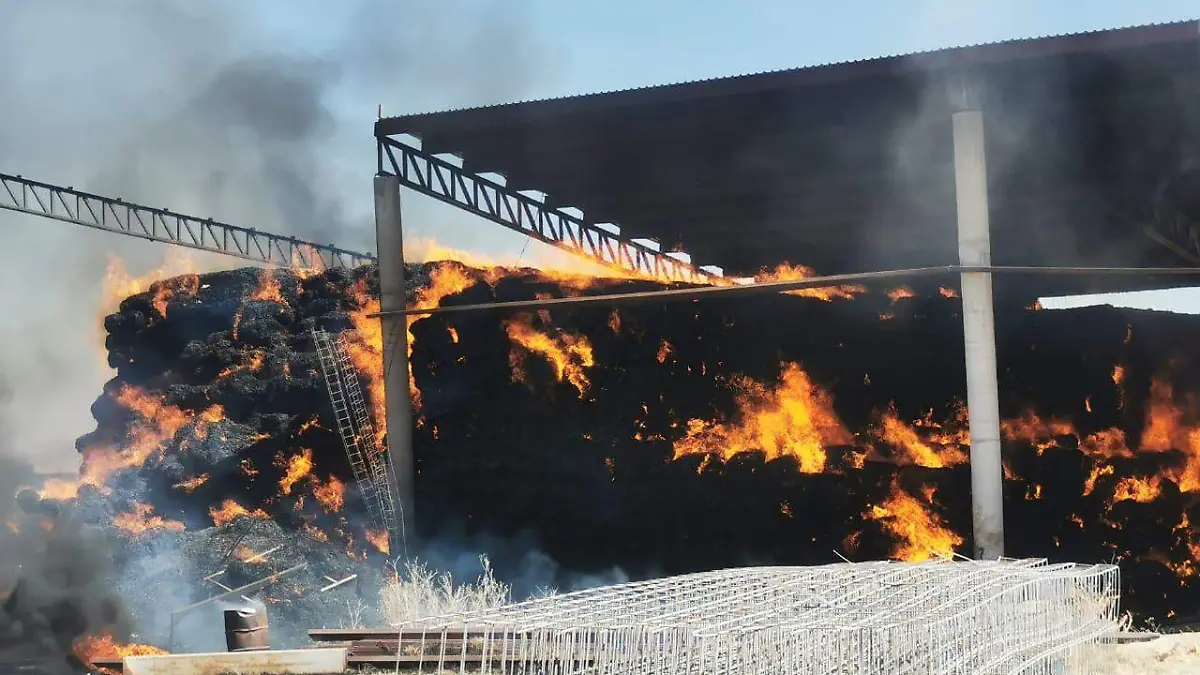 13 FEB VORAZ INCENDIO