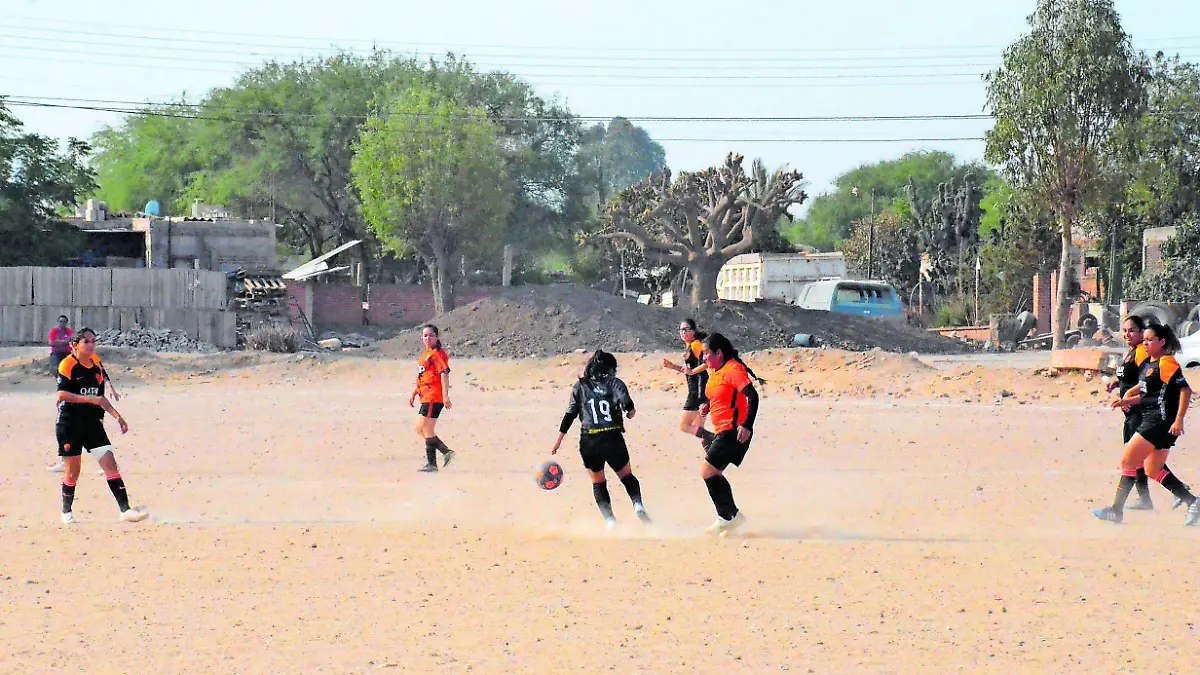 DEP 31 LAS JUGADORAS_CMYK