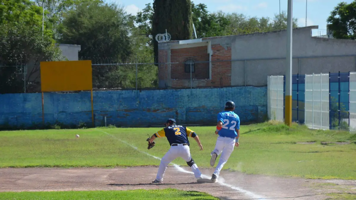 31 01 PRINCIPAL COMPÁS