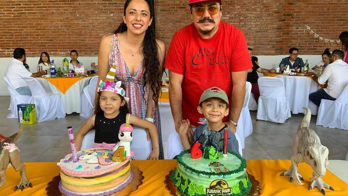 SJR Los festejados con sus papás