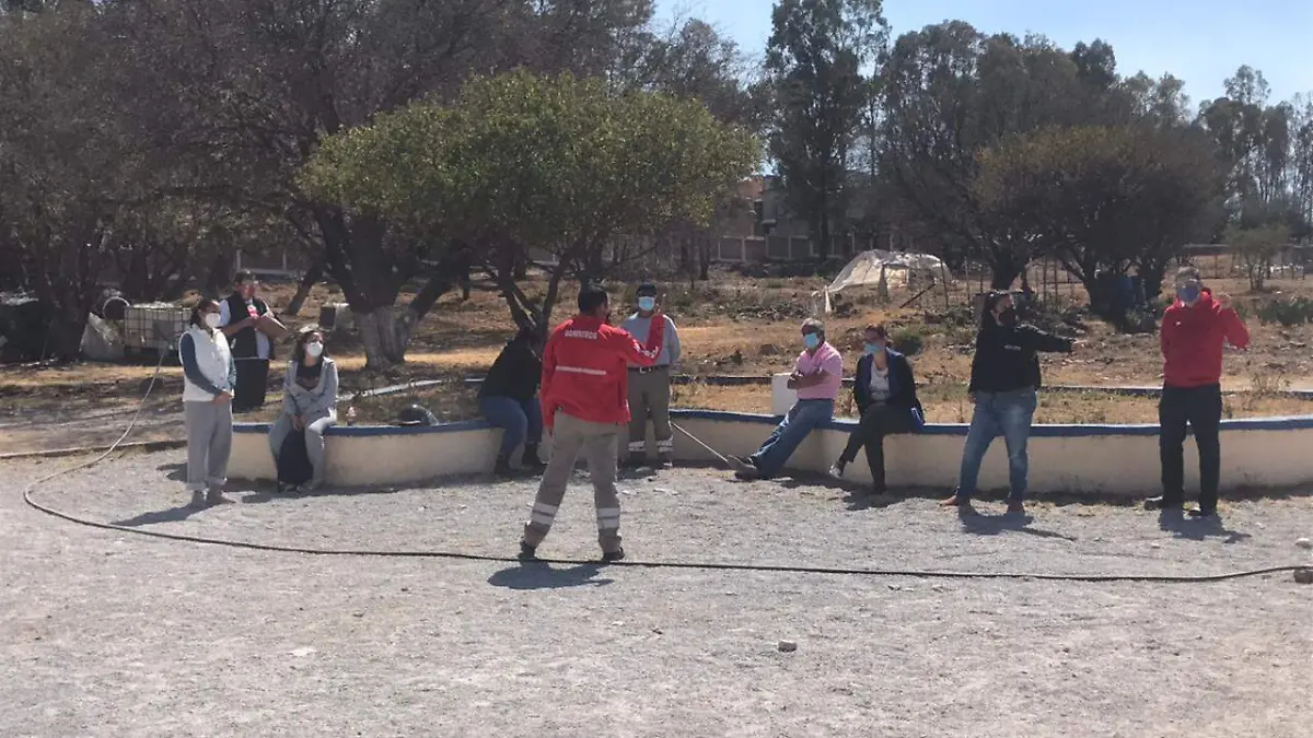 Vecinos de varias colonias se capacitaron en prevenci_n y atenci_n de incendios en el