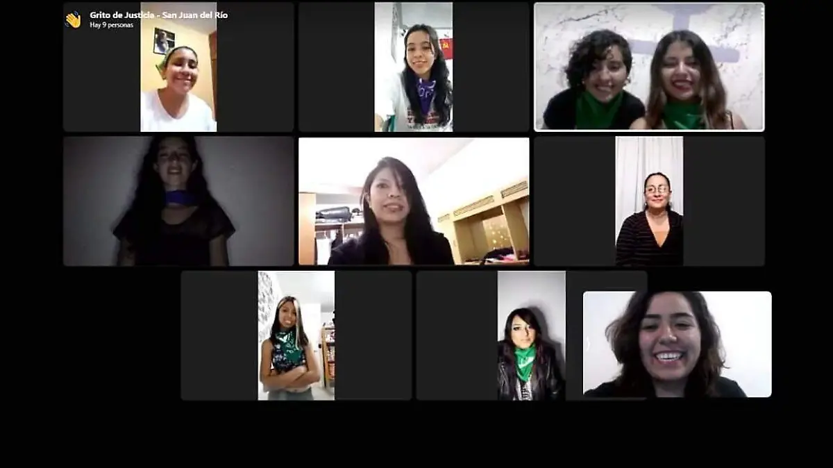 Colectiva feminista de San Juan del R_o canta como protesta por la violencia contra las mujeres.  Cortes_a Diversas y Aut_nomas.